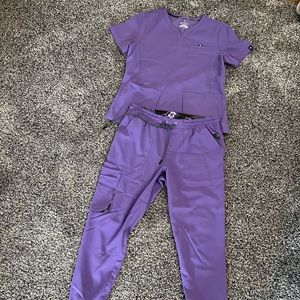 Scrubs and Beyond uniform set